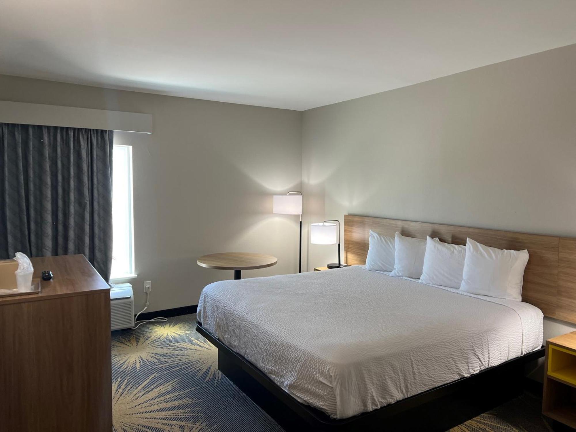 Days Inn By Wyndham Laplace- New Orleans Eksteriør billede